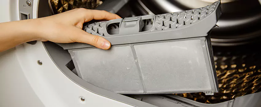 Signs Of A Clogged Dryer Lint Trap in Spanish Springs, Nevada